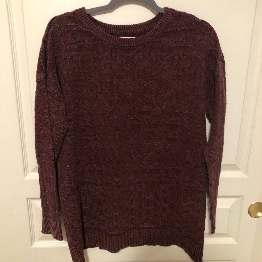 LA Hearts Crew Neck Sweater. Tribal Print.